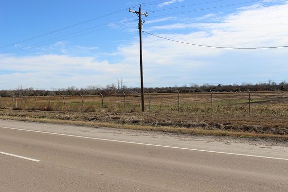 6204 Us Hwy 59 N, Victoria, TX 77905